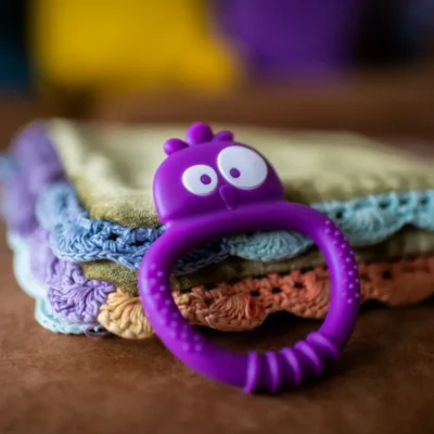 Tommee Tippee KALANI SENSORY TEETHER MINI