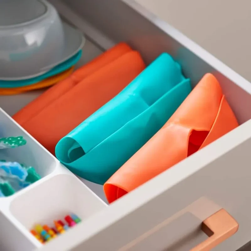 Tommee Tippee ROLL N GO BIB